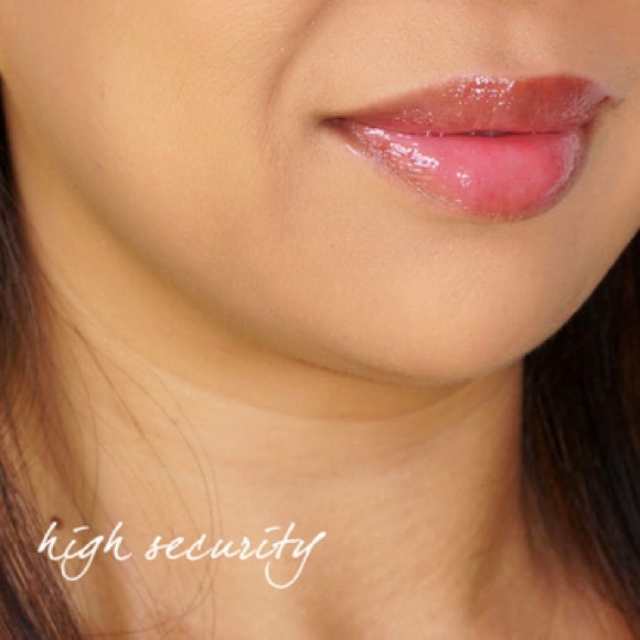 NARS Oil-Infused Lip Tint HIGH SECURITY 1145 *DISCONTINUED* - Picture 5 of 13